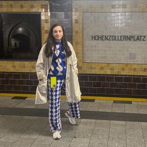 Meet your Posher, Brooke